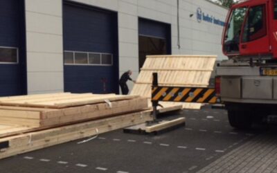 Meilink Edam delivers mega crate for sea transport to United Arab Emirates